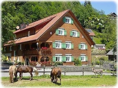 Hotel Gasthaus Schaefle Bürserberg Exteriör bild